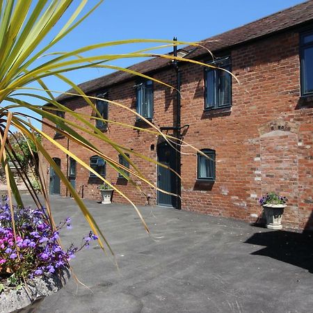 2 Fox Studios Much Wenlock Bagian luar foto
